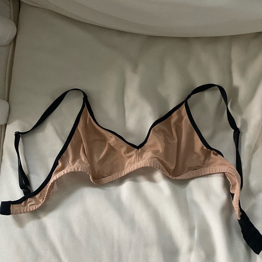 Negative Bra. Size 1. Style Sieve Non Wire in Buff and Black